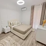 Harmony Blloku * Tiran